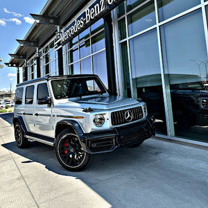 Meet your Posher, Andres